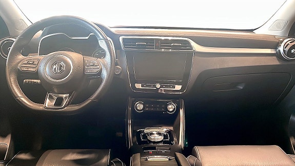 MG ZS 4 of 13