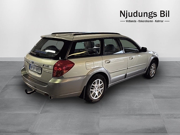 SUBARU OUTBACK 2.5 4WD BVA165 ch 4X4 - ATTELAGE - TOIT OUVRANT - 165000 KM