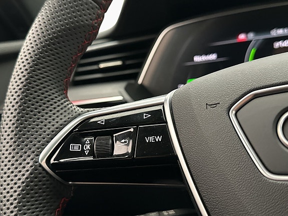 Audi Q8 e-tron 23 of 30