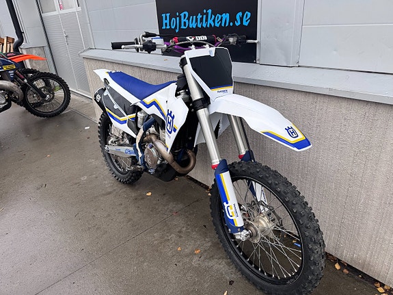 Husqvarna FC 350 4 of 6