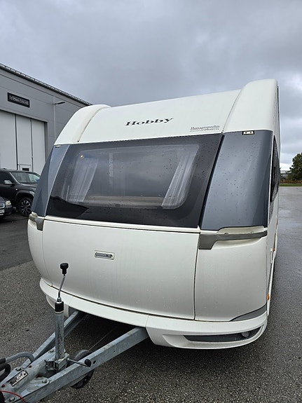 Hobby 560 FFE De Luxe *Queensbed *Förtält *Dusch *Markis 9 of 27