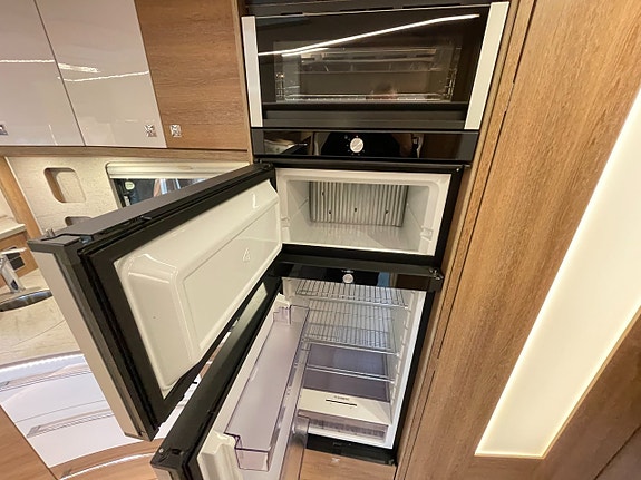 Dethleffs A 7820-2 ALPA / ALDE / Hydraul-ben / Solcell / Automat / Soffa bak / 21 of 26