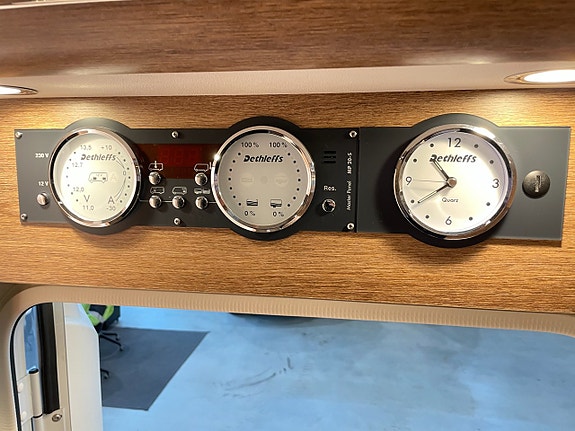 Dethleffs A 7820-2 ALPA / ALDE / Hydraul-ben / Solcell / Automat / Soffa bak / 24 of 26