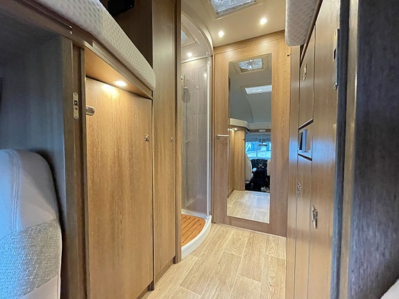 Dethleffs A 7820-2 ALPA / ALDE / Hydraul-ben / Solcell / Automat / Soffa bak / 18 of 26