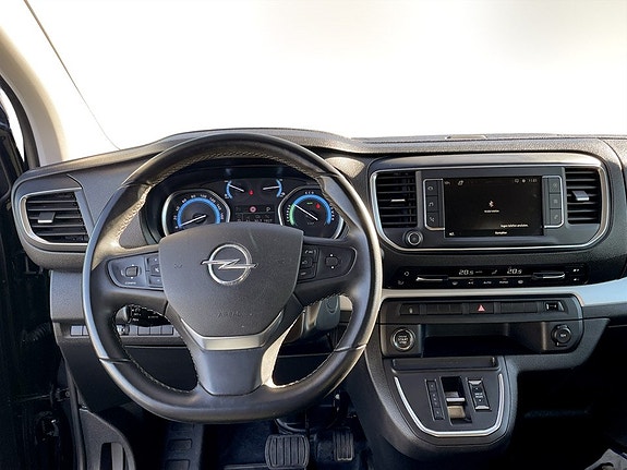 Opel Vivaro-e 10 of 20