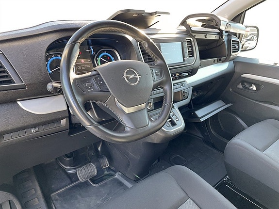 Opel Vivaro-e 8 of 20