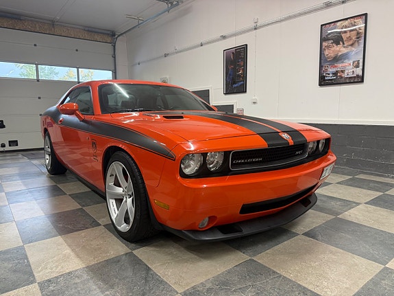 Dodge Challenger 3 of 30