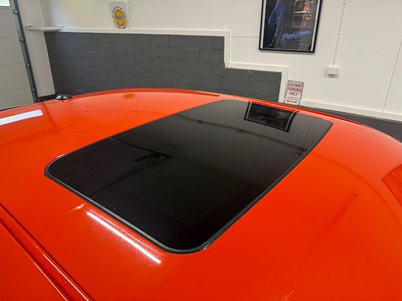Dodge Challenger 17 of 30