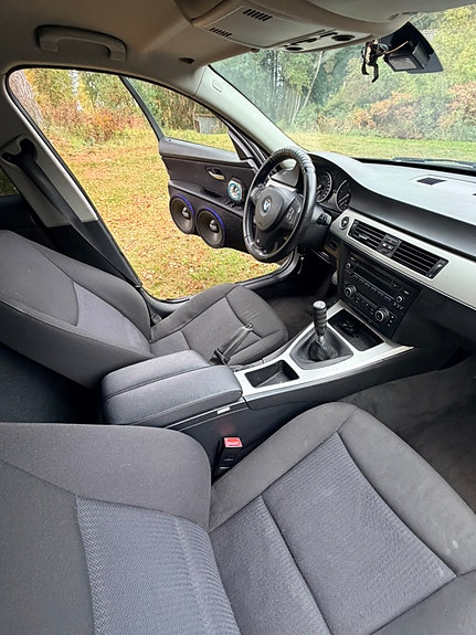 BMW 320d 7 of 9