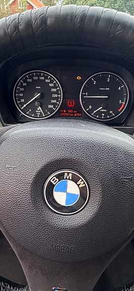 BMW 320d 8 of 9