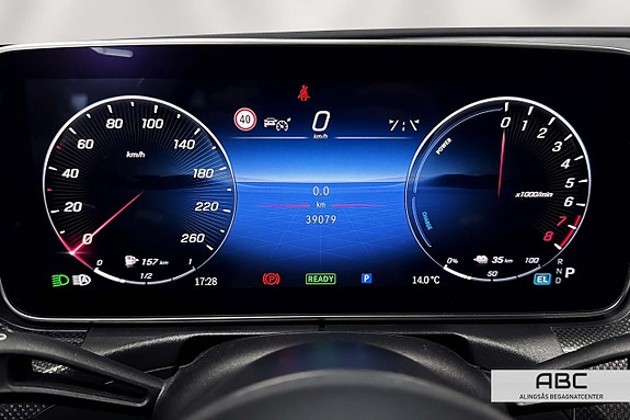 Mercedes-Benz C300 e 19 of 26