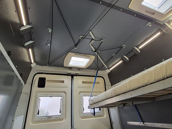 Westfalia Columbus Solhem Special 2 sovplatser, 4 sittplatser, MC-transport, solcell 27 of 28