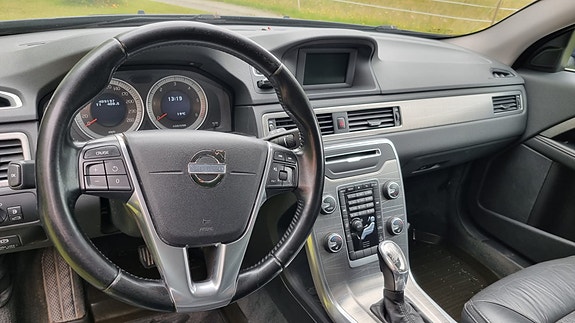 Volvo XC70 7 of 9