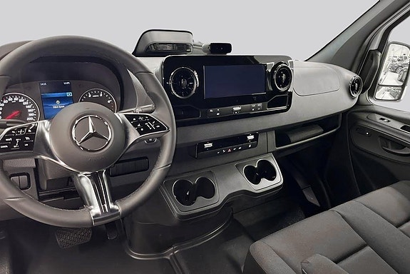 Mercedes-Benz Sprinter 317 4 of 14