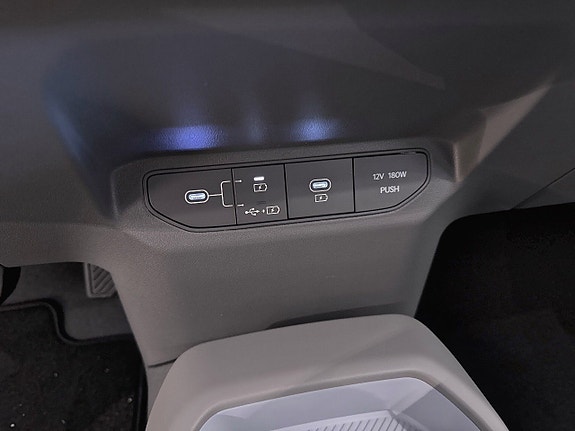 Kia EV3 16 of 23