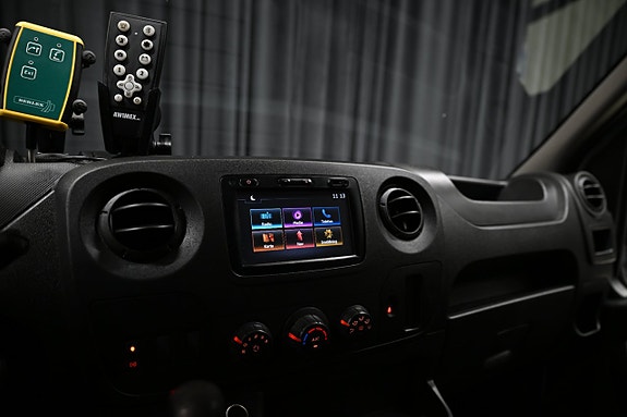 Renault Master 27 of 29