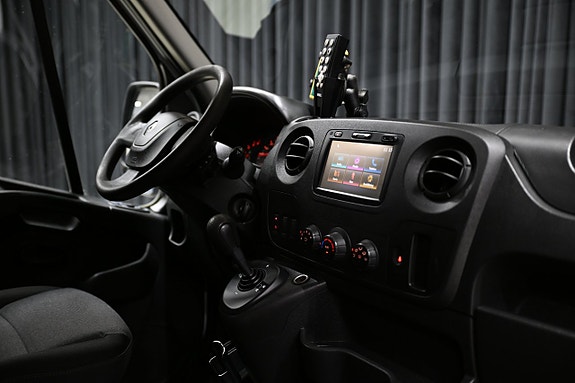Renault Master 28 of 29