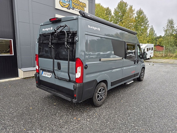 Sunlight Cliff 600 Adventure aut, bra lastvikt, adaptiv farthållare, 3 sovplatser 6 of 26