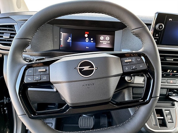 Opel Vivaro-e 9 of 14