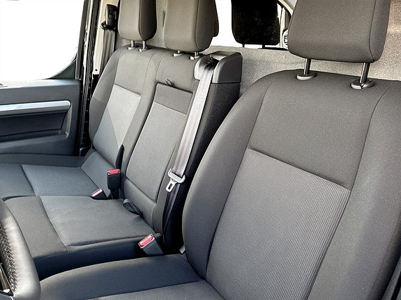 Opel Vivaro-e 6 of 14