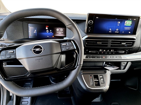 Opel Vivaro-e 3 of 14