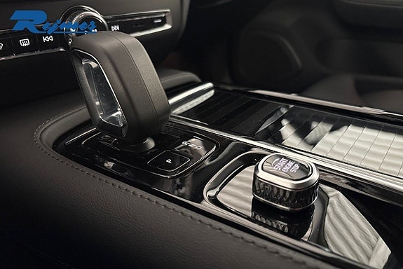 Volvo V60 16 of 30