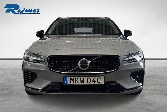 Volvo V60 3 of 30