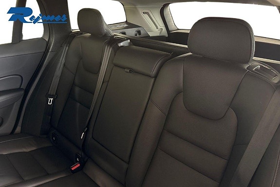Volvo V60 24 of 30
