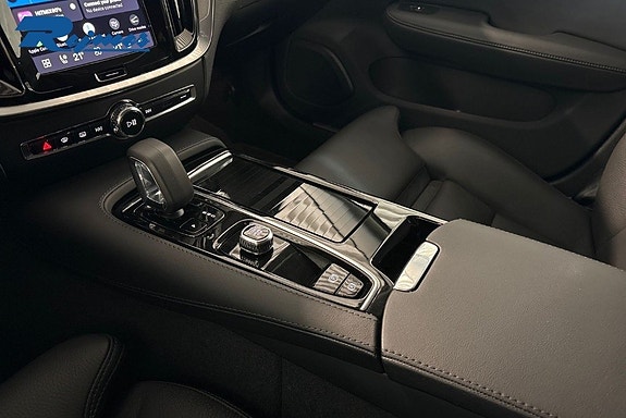 Volvo V60 17 of 30