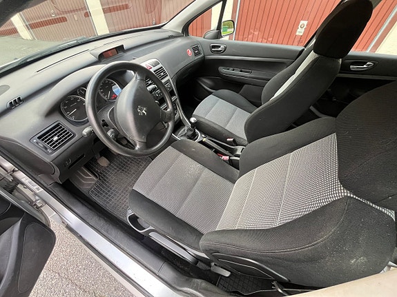 Peugeot 307 6 of 7
