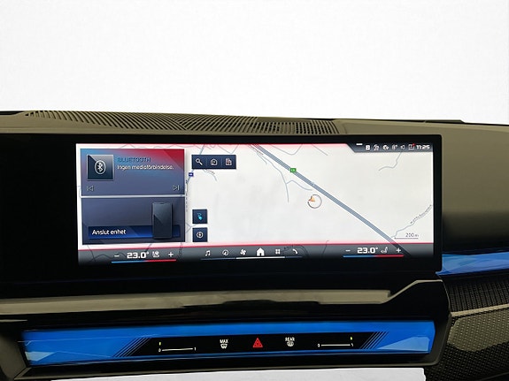 BMW i5 24 of 30
