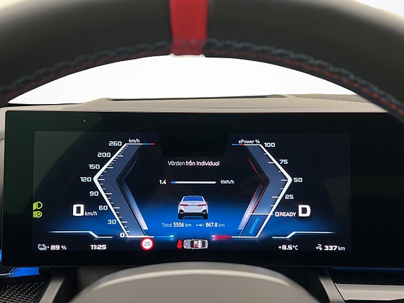 BMW i5 18 of 30