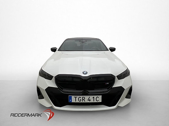 BMW i5 2 of 30