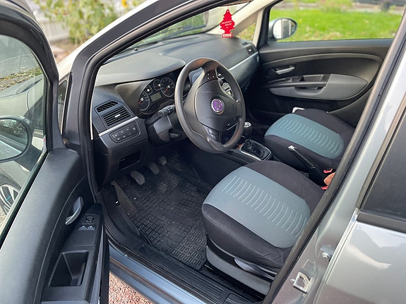 Fiat Grande Punto 8 of 8