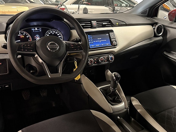 Nissan Micra 6 of 9