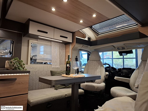 Knaus L!VE WAVE PLATINUM SELECTION 700 DX 5 of 15