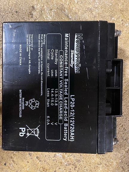 Product image 1 of 3
