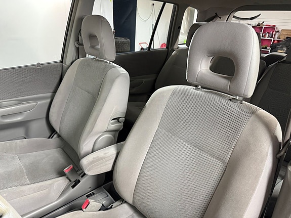 Mazda Premacy 10 of 17