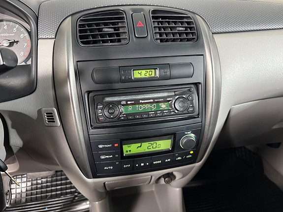 Mazda Premacy 14 of 17