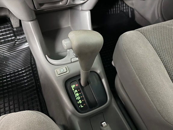 Mazda Premacy 16 of 17