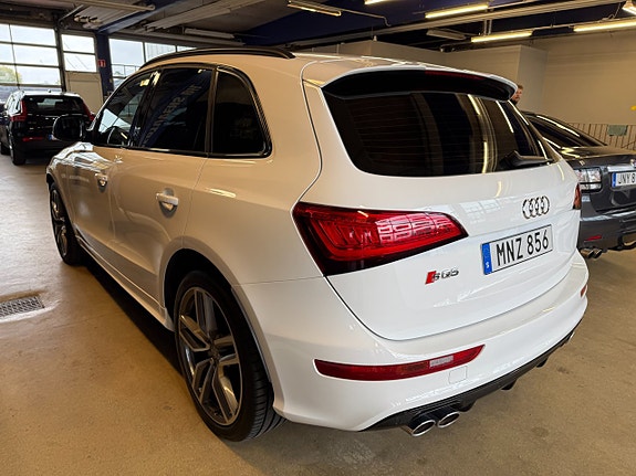 Audi SQ5 4 of 14