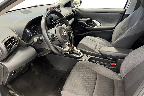 Toyota Yaris 14 of 23