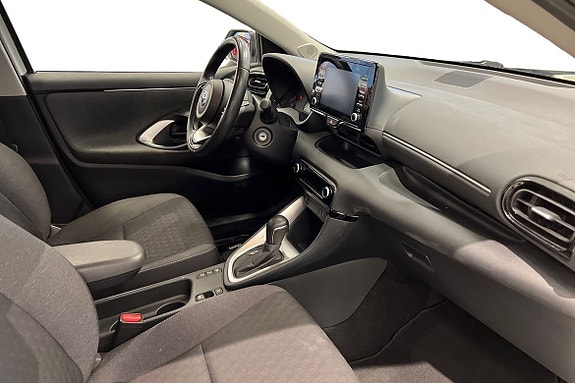 Toyota Yaris 7 of 23