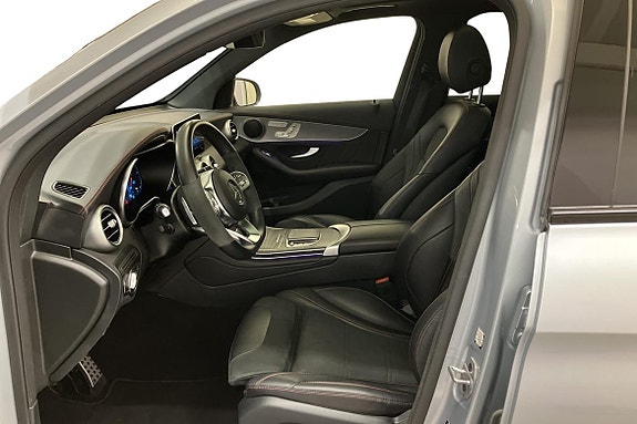 Mercedes-Benz GLC 300 de 12 of 26