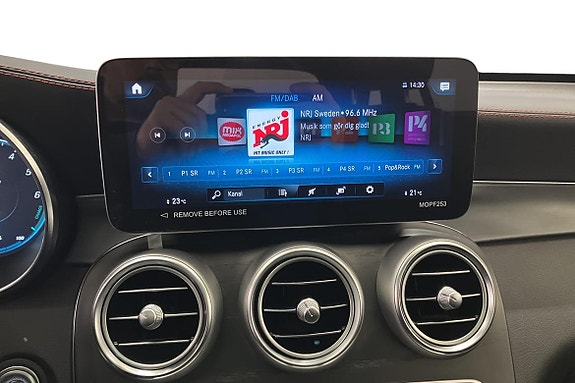 Mercedes-Benz GLC 300 de 14 of 26