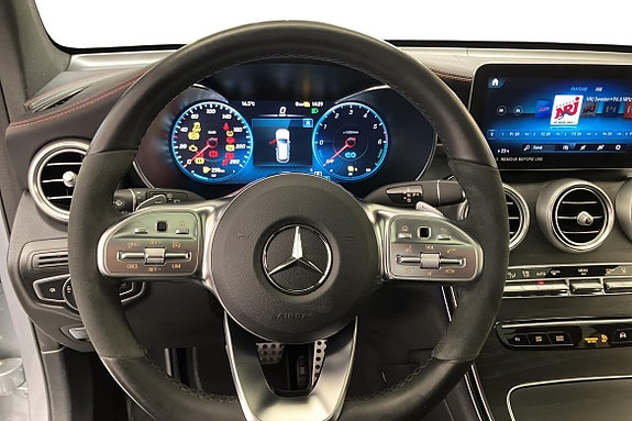 Mercedes-Benz GLC 300 de 8 of 26