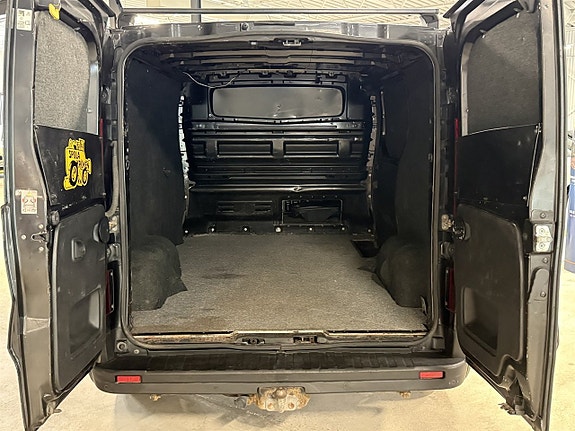 Renault Trafic 5 of 8