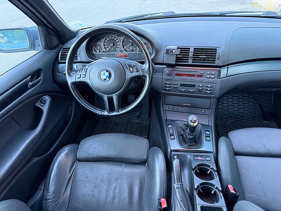 BMW 318i 6 of 6