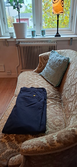 Product image 1 of 4