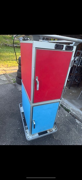 Product image 1 of 3
